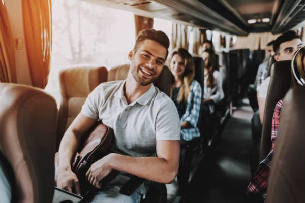 The Ultimate Guide to Renting A Bus for Group Travel in Delhi