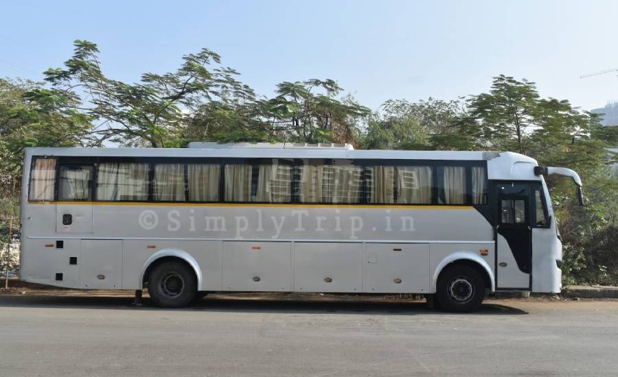 40 seater bus