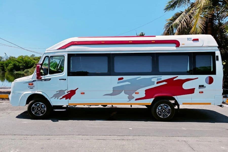 Tempo Traveller Rent in Hyderabad: Best Choice for Groups