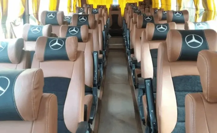 Mini bus on rent in Mumbai
