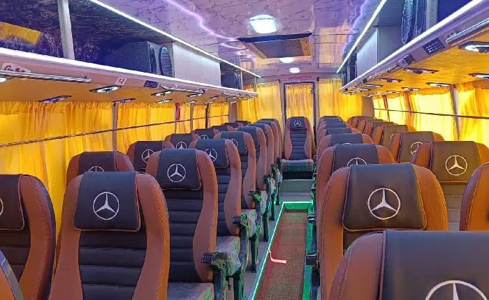 30 seater Bus in delhi